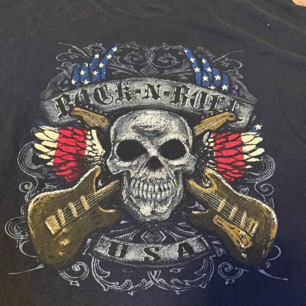 Vintage 00s Rock & Roll USA Music Skull Tee Y2K Size Large Band